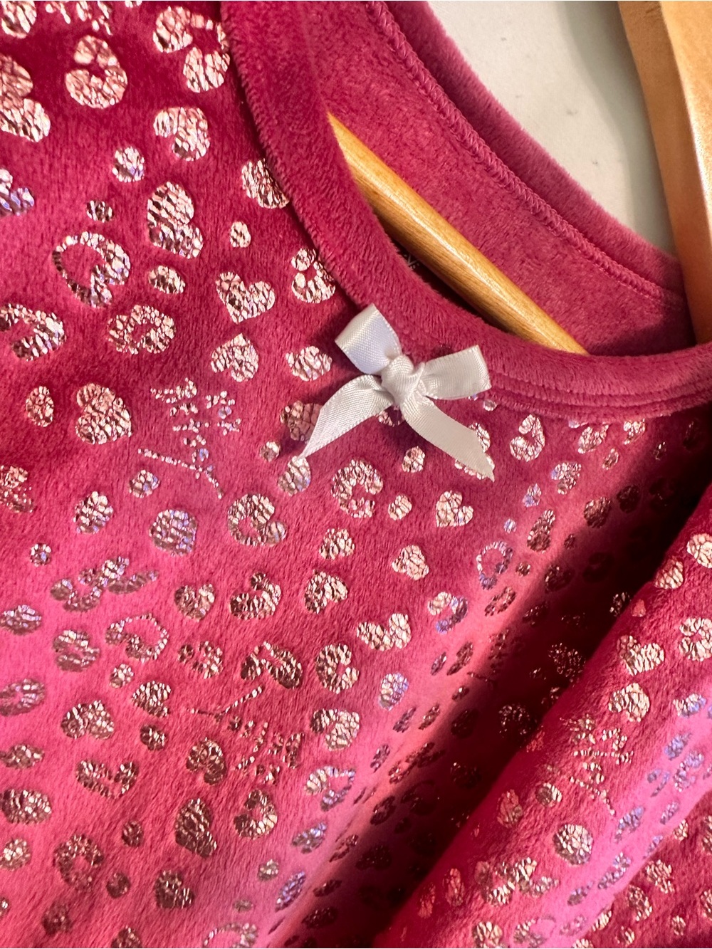 Betsey Johnson Magenta Pink Metallic Heart Pajama Set - Picture 2 of 6